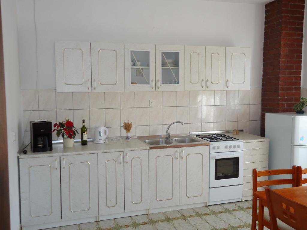 Apartments Vrsa Seline Exterior foto
